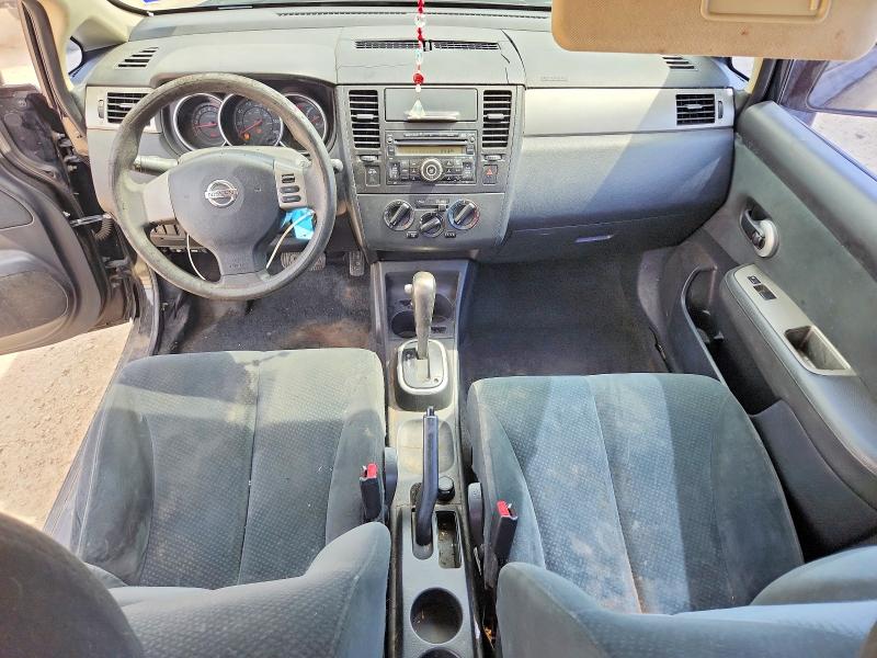 Снимка 8 от търг – 2011 NISSAN VERSA с VIN 3N1BC1AP9BL479464
