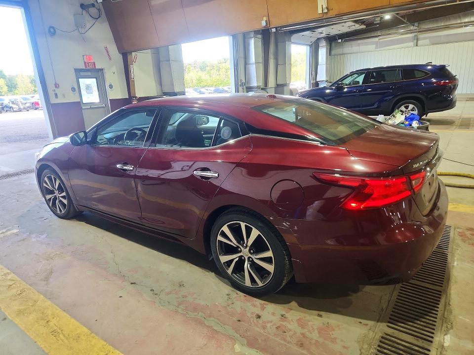 Photo 2 from auction – 2017 NISSAN MAXIMA with VIN 1N4AA6AP5HC408591