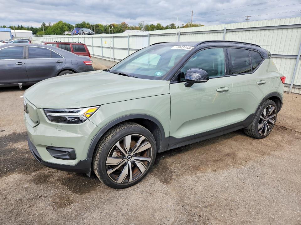 2021 VOLVO XC40 - Търг №70434436