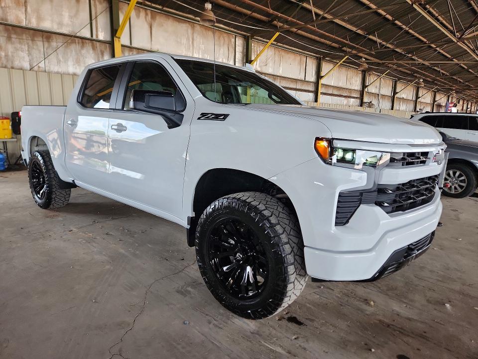 Zdjęcie 4 z aukcji – 2026 CHEVROLET SILVERADO z VIN 2GCUKEED6T1125985