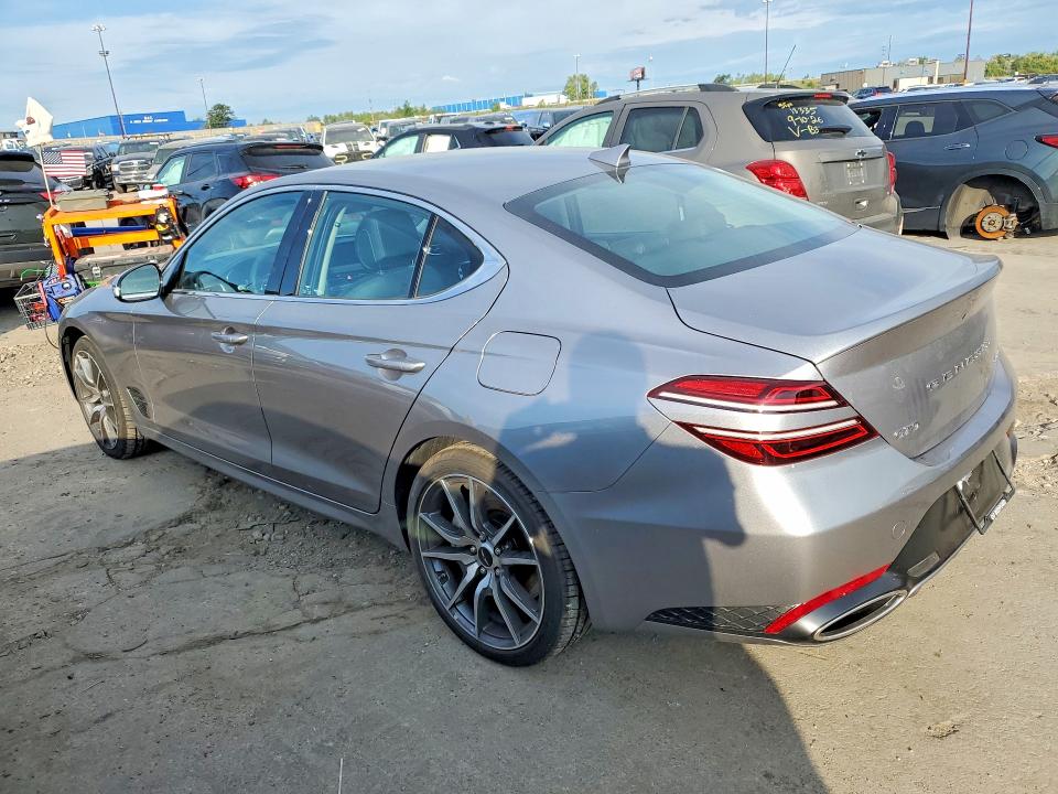 Снимка 2 от търг – 2026 GENESIS G70 с VIN KMTG64SC8TU166499
