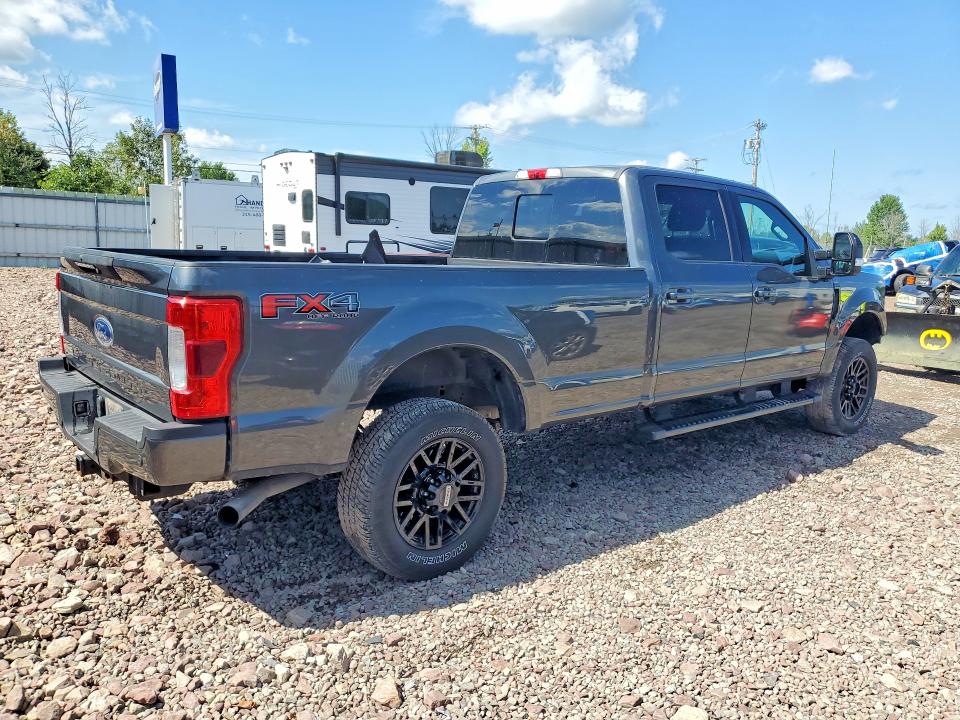 Photo 3 from auction – 2019 FORD F250 with VIN 1FT7W2B62KED23725