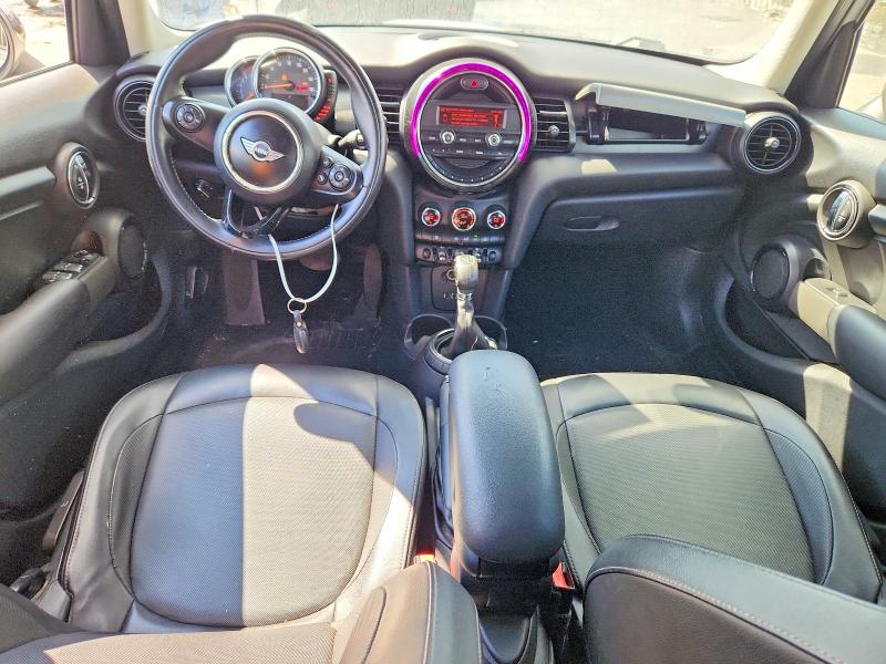 Zdjęcie 8 z aukcji – 2015 MINI COOPER z VIN WMWXS5C5XFT831832