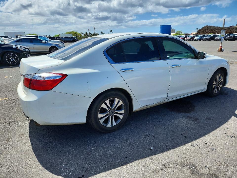 Photo 3 from auction – 2014 HONDA ACCORD with VIN 1HGCR2F38EA119210