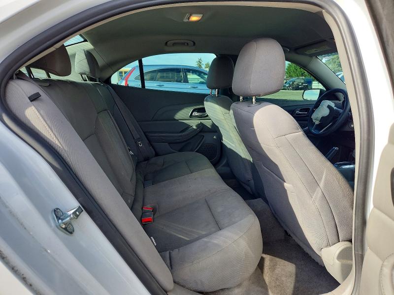 صورة رقم 10 من المزاد - 2015 CHEVROLET MALIBU مع VIN 1G11B5SL8FF301682