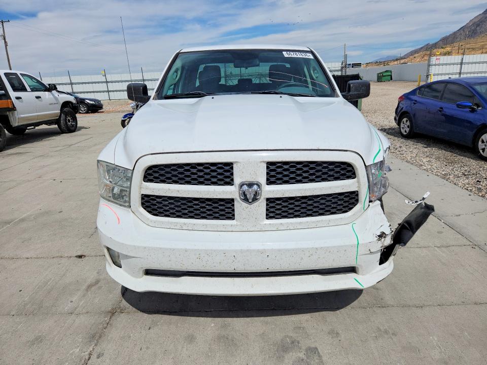Photo 5 from auction – 2014 RAM 1500 with VIN 1C6RR7FG3ES443563
