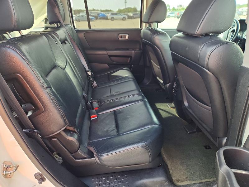 Photo 11 from auction – 2015 HONDA PILOT with VIN 5FNYF4H94FB007183