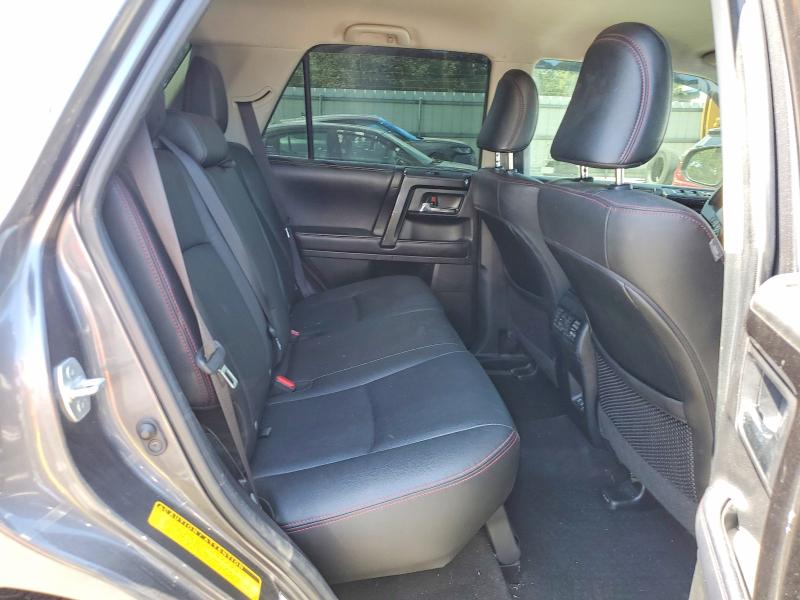 Снимка 10 от търг – 2020 TOYOTA 4RUNNER с VIN JTEBU5JRXL5745025