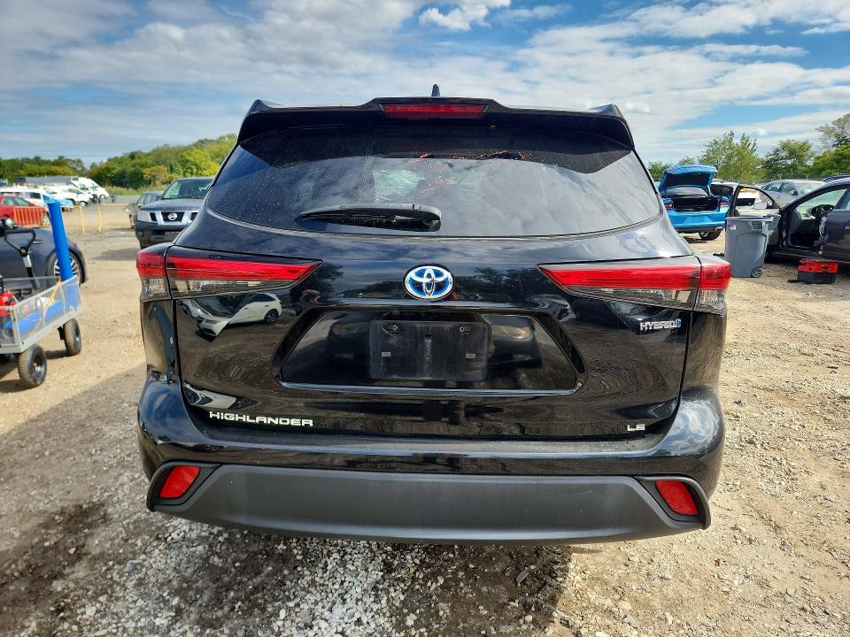 Фото 6 с аукциона – 2023 TOYOTA HIGHLANDER с VIN 5TDBBRCH4PS567151