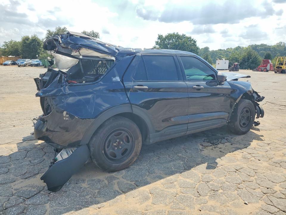 Photo 3 from auction – 2024 FORD EXPLORER with VIN 1FM5K8ABXRGA25342