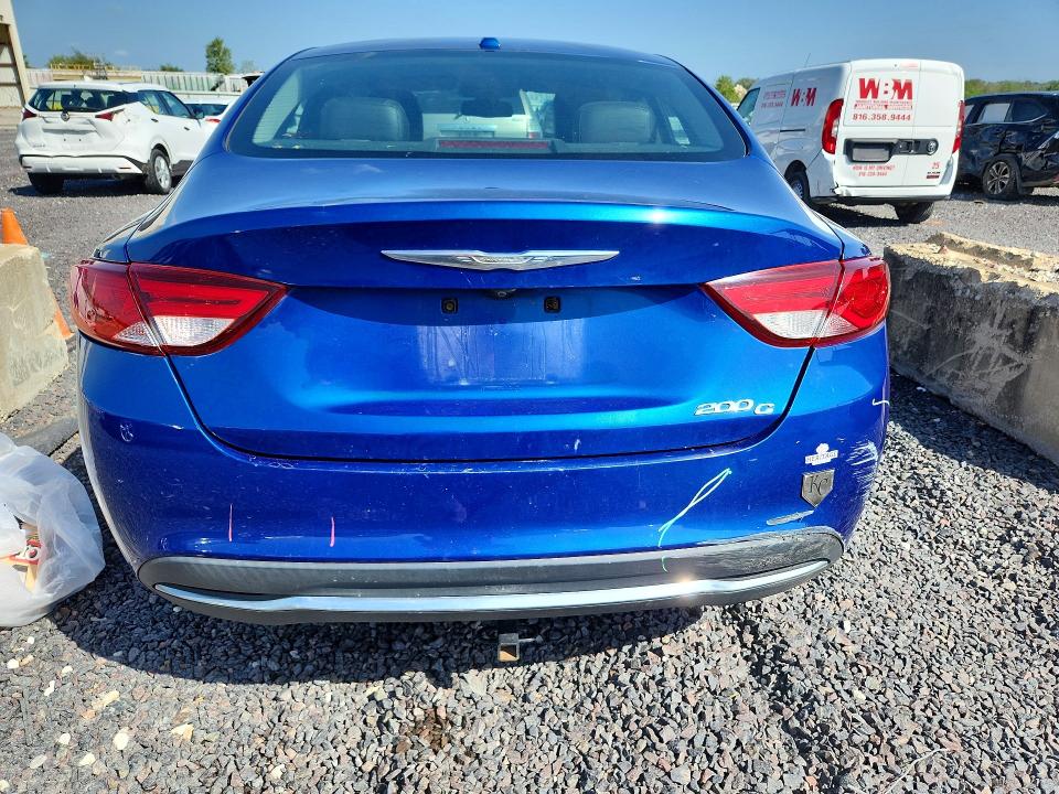 صورة رقم 6 من المزاد - 2015 CHRYSLER 200 مع VIN 1C3CCCCB2FN559892