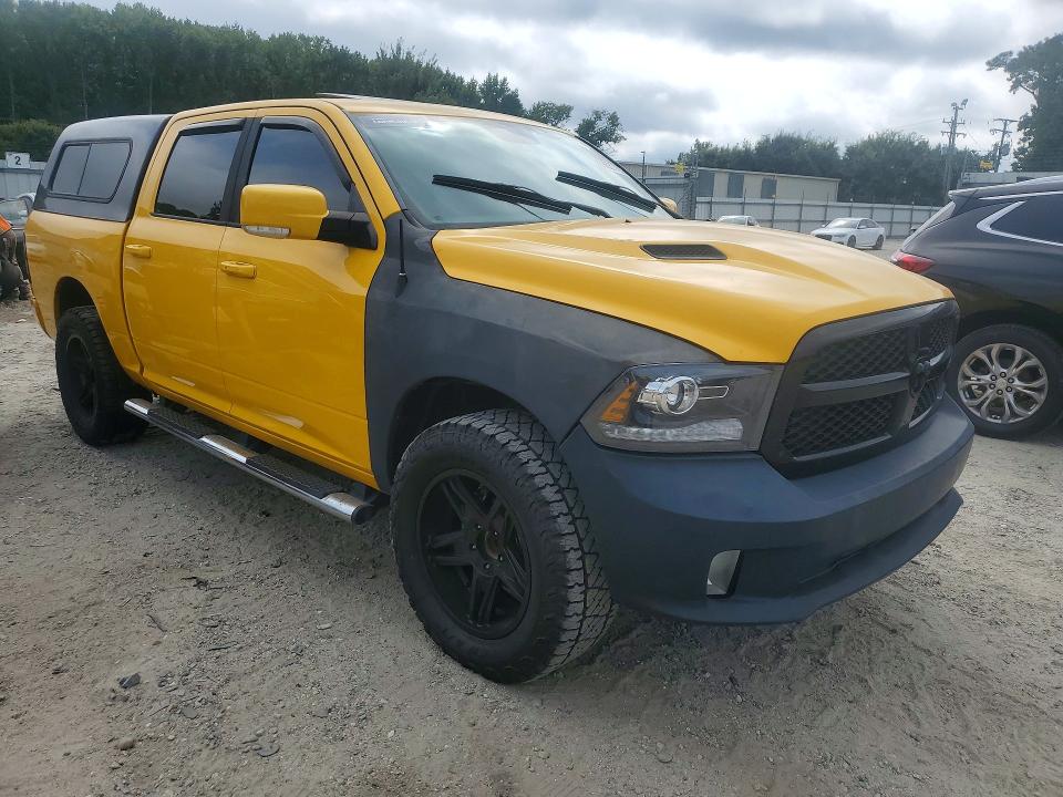 Снимка 4 от търг – 2016 RAM 1500 с VIN 1C6RR6MTXGS319822