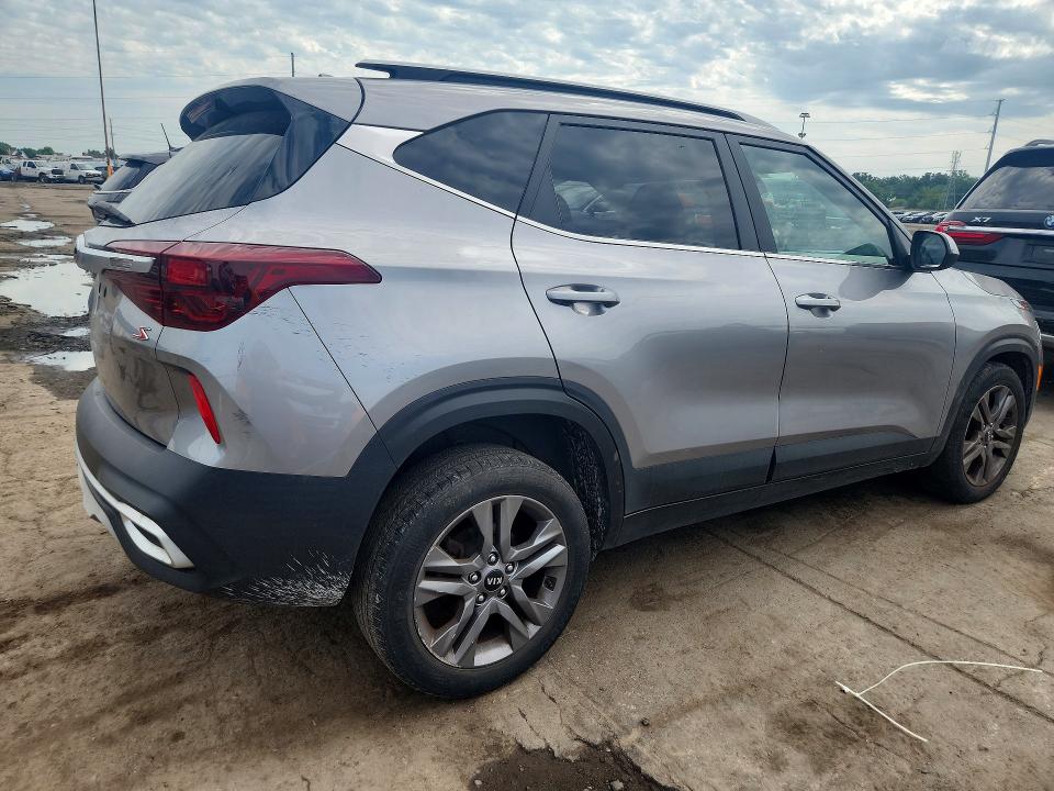 Photo 3 from auction – 2021 KIA SELTOS with VIN KNDEU2AA1M7104944