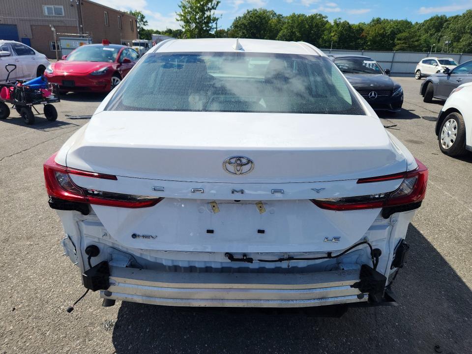 Photo 6 from auction – 2026 TOYOTA CAMRY with VIN 4T1DAACK3TU709547