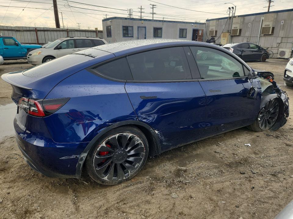 Zdjęcie 3 z aukcji – 2022 TESLA MODEL Y z VIN 7SAYGDEF0NF345494