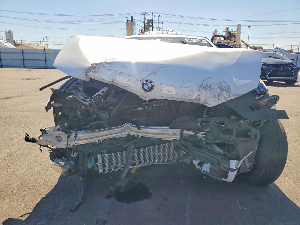 Снимка 5 от търг – 2019 BMW 530E с VIN WBAJA9C55KB392684
