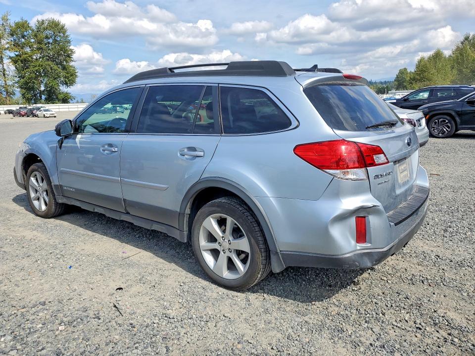 Photo 2 from auction – 2014 SUBARU OUTBACK with VIN 4S4BRBDC1E3260746