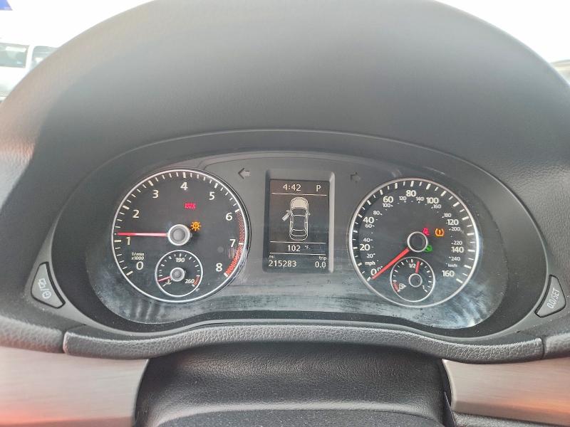 Photo 9 from auction – 2014 VOLKSWAGEN PASSAT with VIN 1VWBS7A3XEC067387