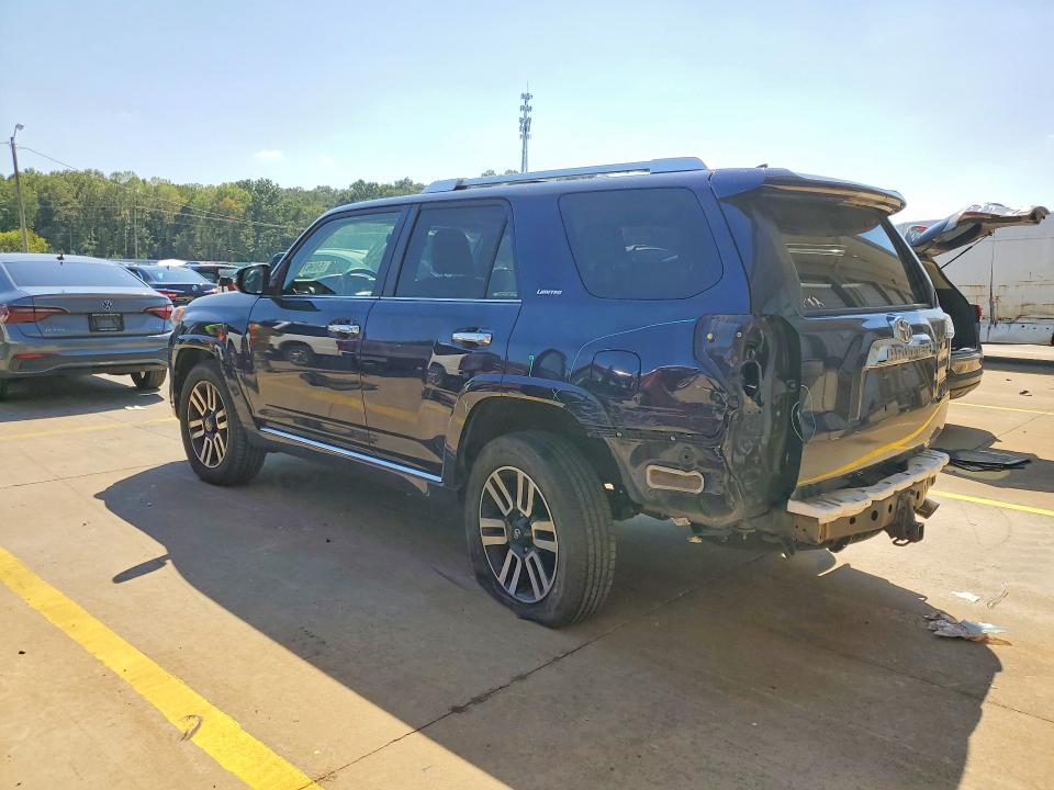 Photo 2 from auction – 2014 TOYOTA 4RUNNER with VIN JTEBU5JR8E5172029