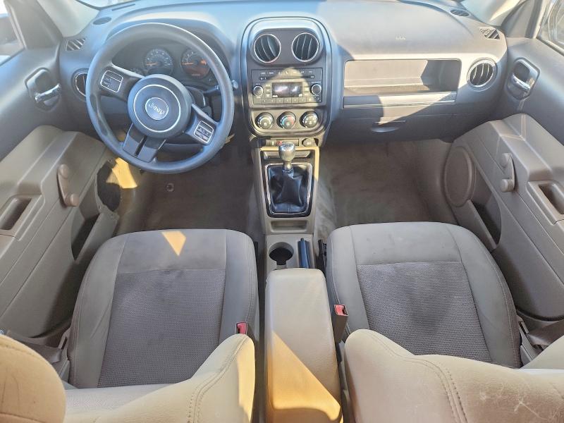 Photo 8 from auction – 2016 JEEP PATRIOT with VIN 1C4NJPBA1GD583926