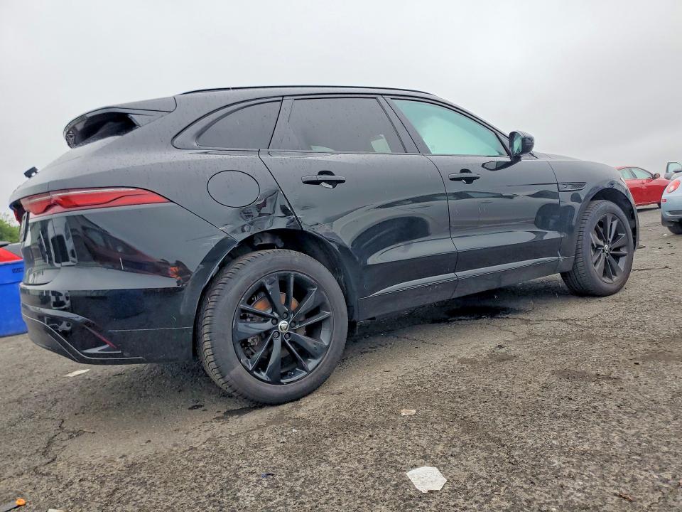 Снимка 3 от търг – 2025 JAGUAR F-PACE с VIN SADCT2EX2SA742939