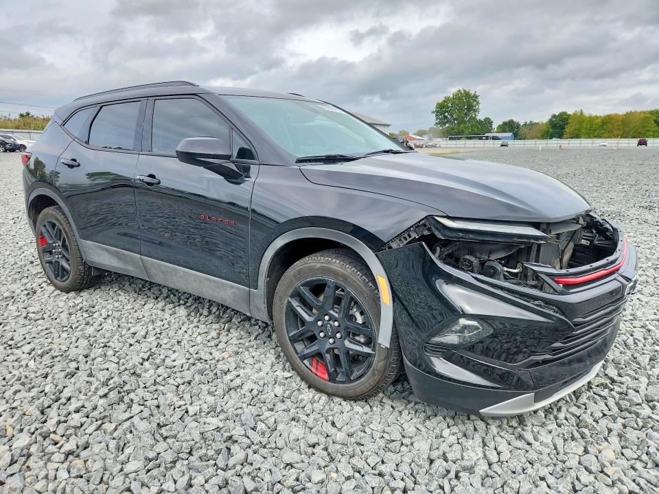 Photo 4 from auction – 2025 CHEVROLET BLAZER with VIN 3GNKBCR41SS108656
