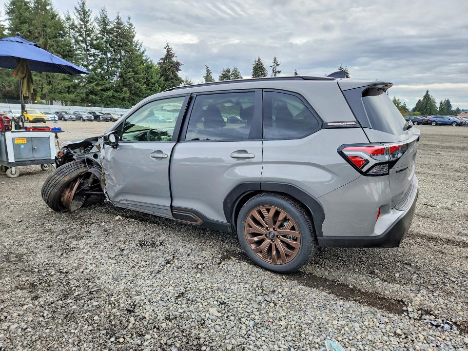 Снимка 2 от търг – 2025 SUBARU FORESTER с VIN JF2SLDHC4SH436720