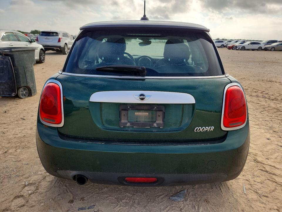 Photo 6 from auction – 2015 MINI COOPER with VIN WMWXM5C5XFT937353
