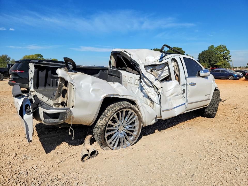 Снимка 3 от търг – 2018 GMC SIERRA с VIN 3GTU2PEJXJG112937