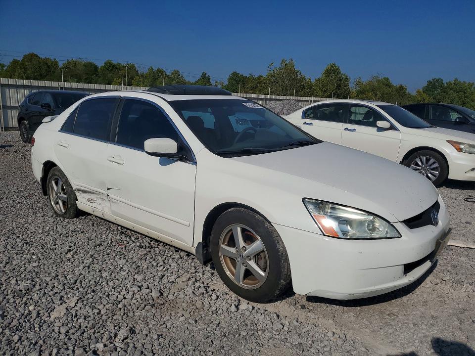Photo 4 from auction – 2004 HONDA ACCORD with VIN 1HGCM56844A107548