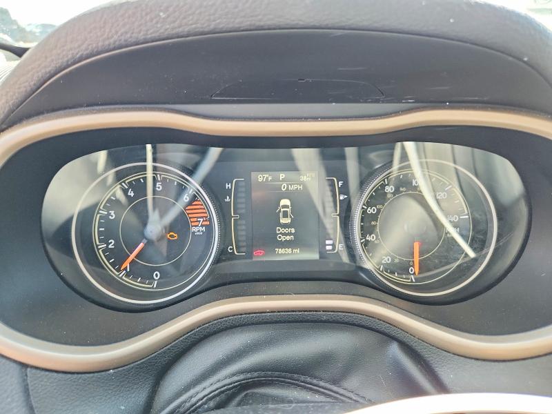Photo 9 from auction – 2018 JEEP CHEROKEE with VIN 1C4PJLCB6JD588393