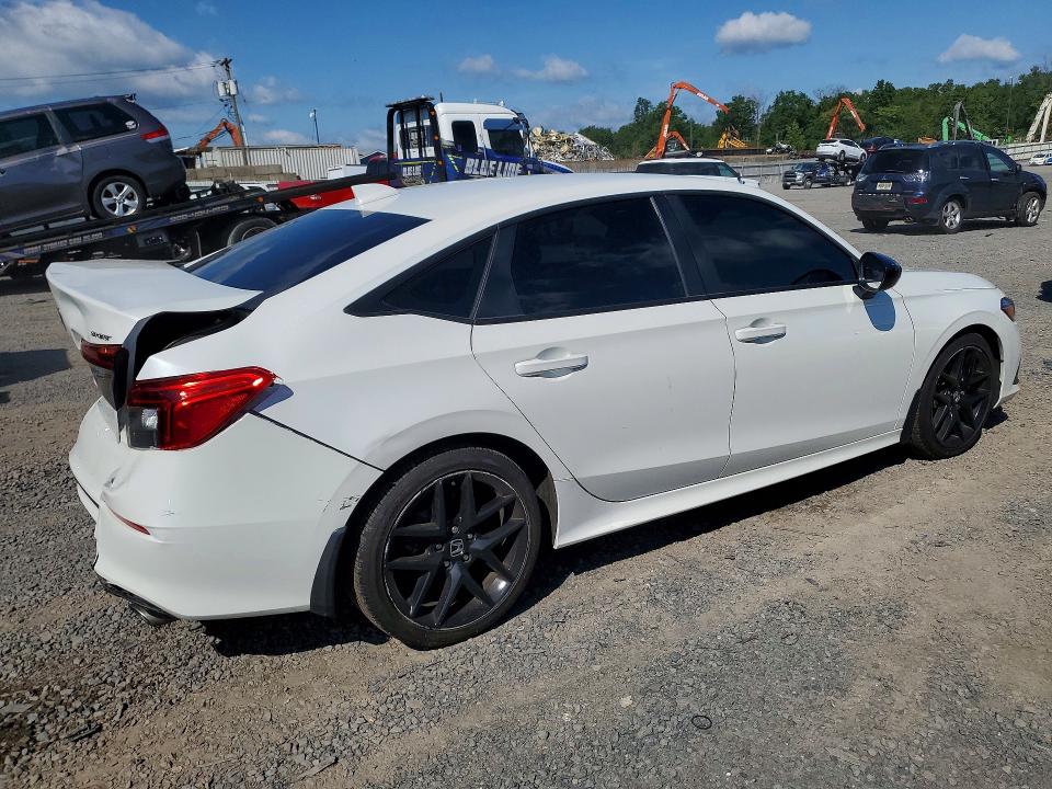 Photo 3 from auction – 2022 HONDA CIVIC with VIN 2HGFE2F51NH595052
