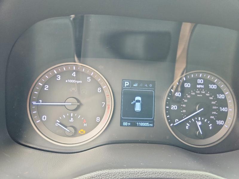 Photo 9 from auction – 2016 HYUNDAI TUCSON with VIN KM8J33A22GU076704
