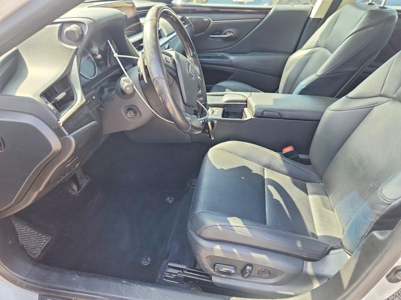 Photo 7 from auction – 2021 LEXUS ES with VIN 58ADA1C11MU008779