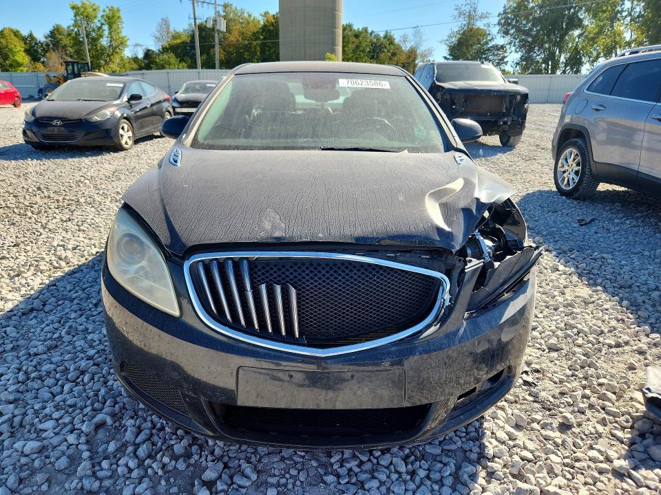 Снимка 5 от търг – 2015 BUICK VERANO с VIN 1G4PP5SK8F4123693