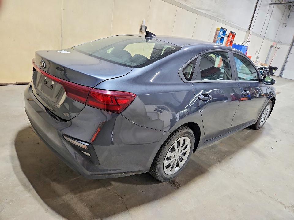 Photo 3 from auction – 2019 KIA FORTE with VIN 3KPF24AD9KE110830