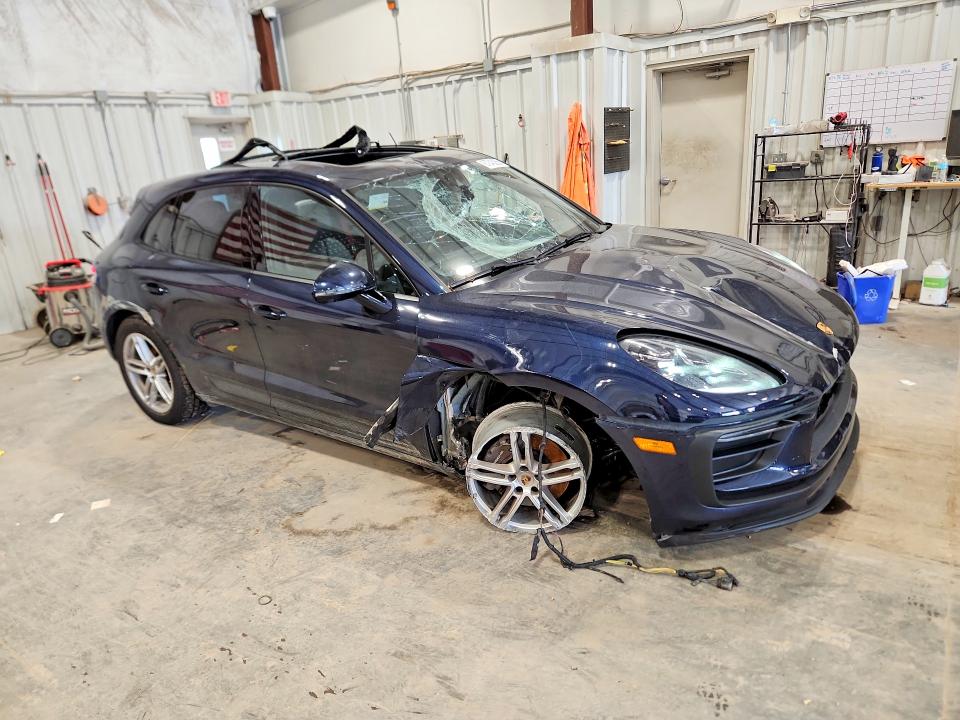 Снимка 4 от търг – 2023 PORSCHE MACAN с VIN WP1AA2A51PLB06827