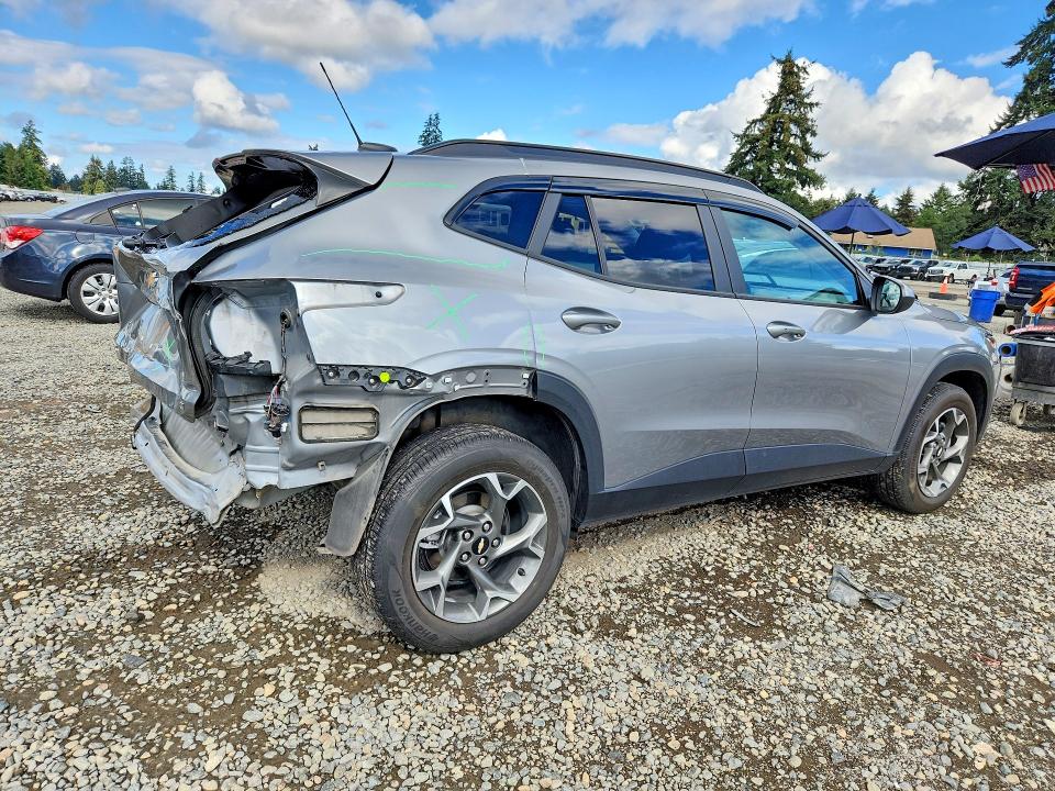 Снимка 3 от търг – 2024 CHEVROLET TRAX с VIN KL77LHE20RC048444