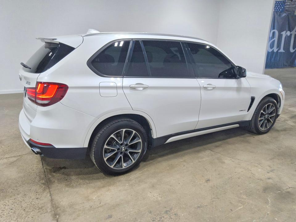 صورة رقم 3 من المزاد - 2017 BMW X5 مع VIN 5UXKR0C36H0V76562