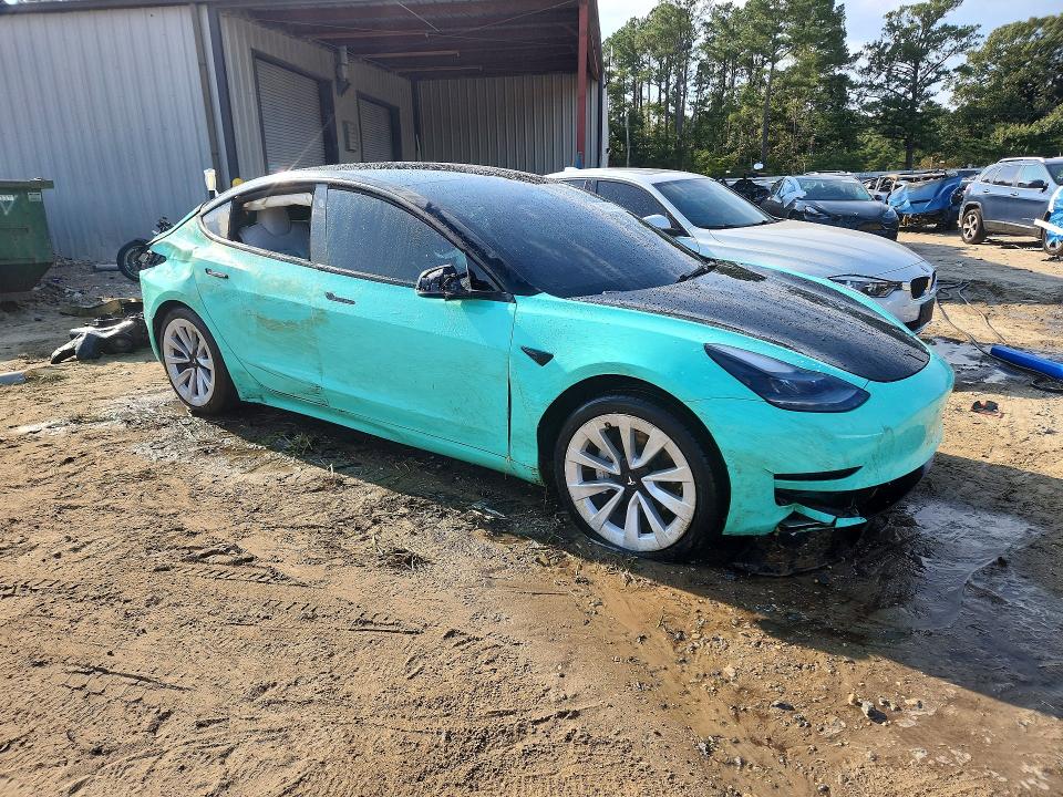 Photo 4 from auction – 2022 TESLA MODEL 3 with VIN 5YJ3E1EA4NF340217
