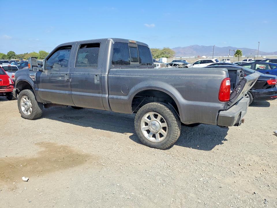 Zdjęcie 2 z aukcji – 2008 FORD F250 z VIN 1FTSW21R28EA45052