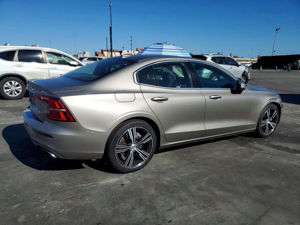 Photo 3 from auction – 2020 VOLVO S60 with VIN 7JR102FL7LG065247