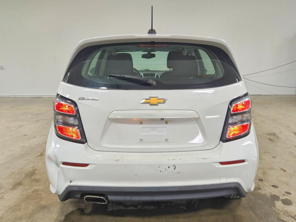 Photo 6 from auction – 2017 CHEVROLET SONIC with VIN 1G1JG6SH2H4142904