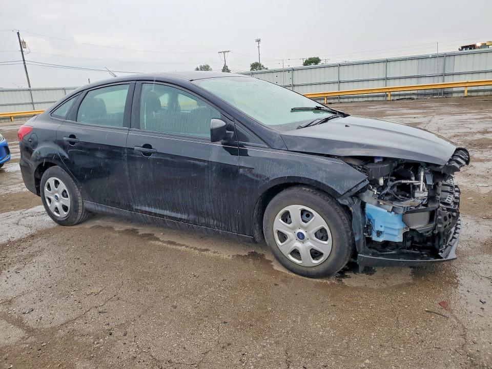 Photo 4 from auction – 2018 FORD FOCUS with VIN 1FADP3E20JL309336