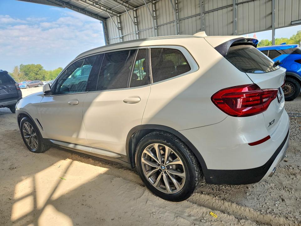 Photo 2 from auction – 2019 BMW X3 with VIN 5UXTR7C53KLR45012