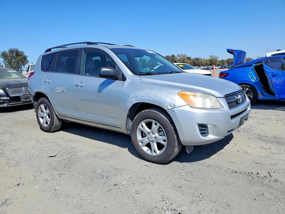 Photo 4 from auction – 2012 TOYOTA RAV4 with VIN 2T3BK4DV4CW091029
