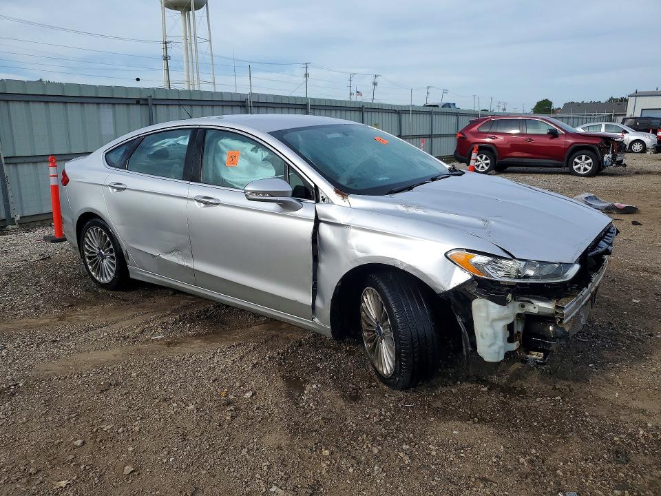 Photo 4 from auction – 2014 FORD FUSION with VIN 3FA6P0K90ER235836