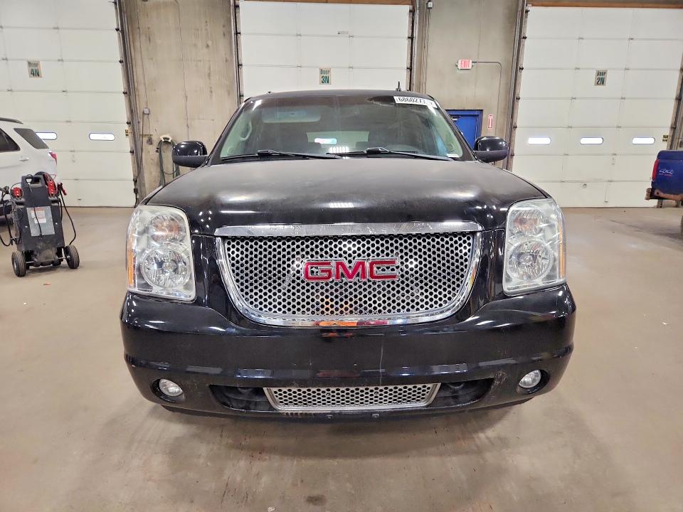 Photo 5 from auction – 2014 GMC YUKON XL with VIN 1GKS2MEF3ER170710