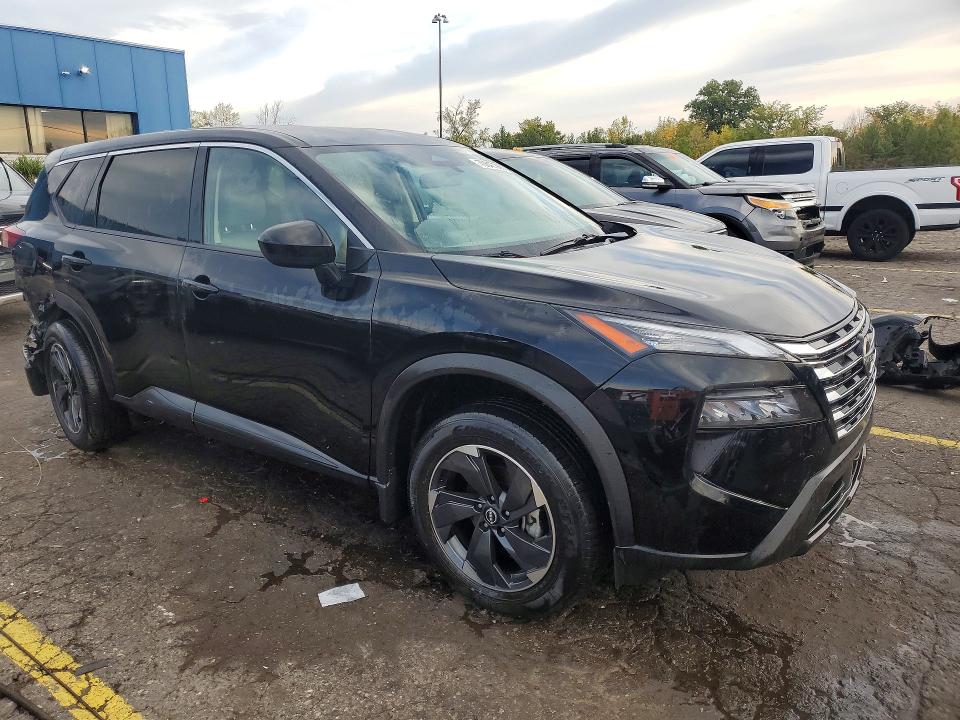 Photo 4 from auction – 2025 NISSAN ROGUE with VIN JN8BT3BA8SW006267
