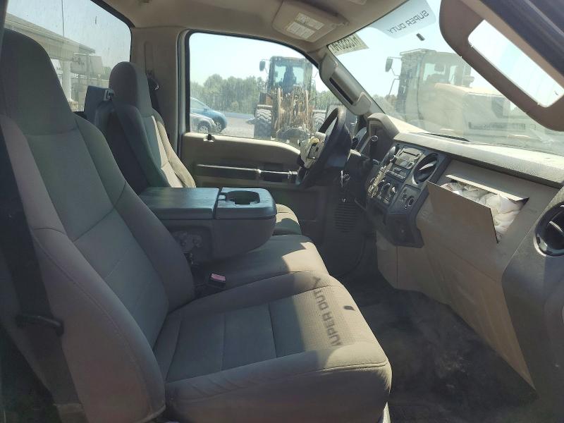 Photo 10 from auction – 2009 FORD F250 with VIN 1FTNF21569EA80902